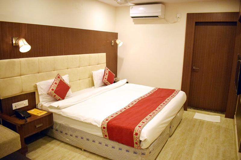 ורנאסי Hotel Hari Vilaas מראה חיצוני תמונה