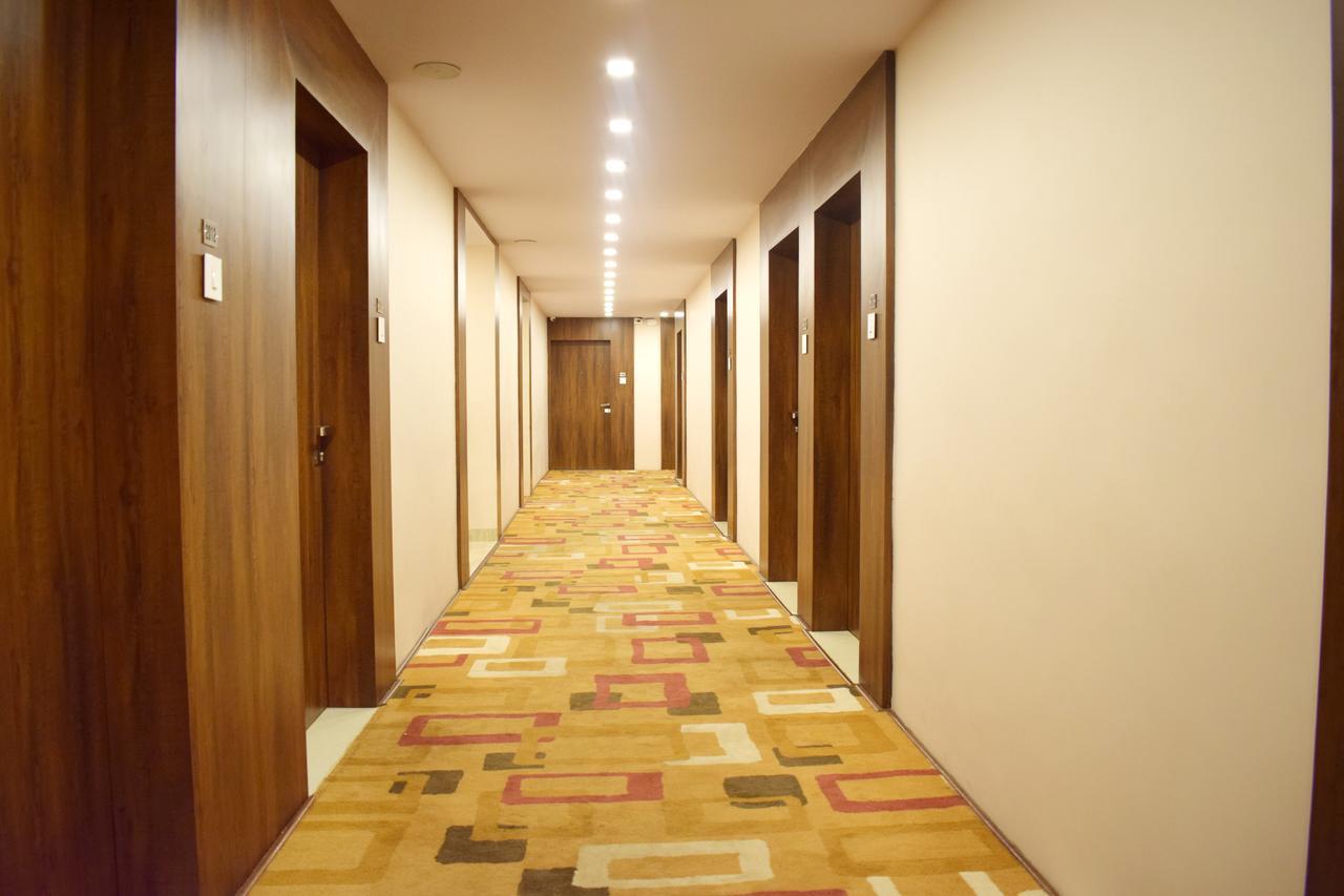 ורנאסי Hotel Hari Vilaas מראה חיצוני תמונה
