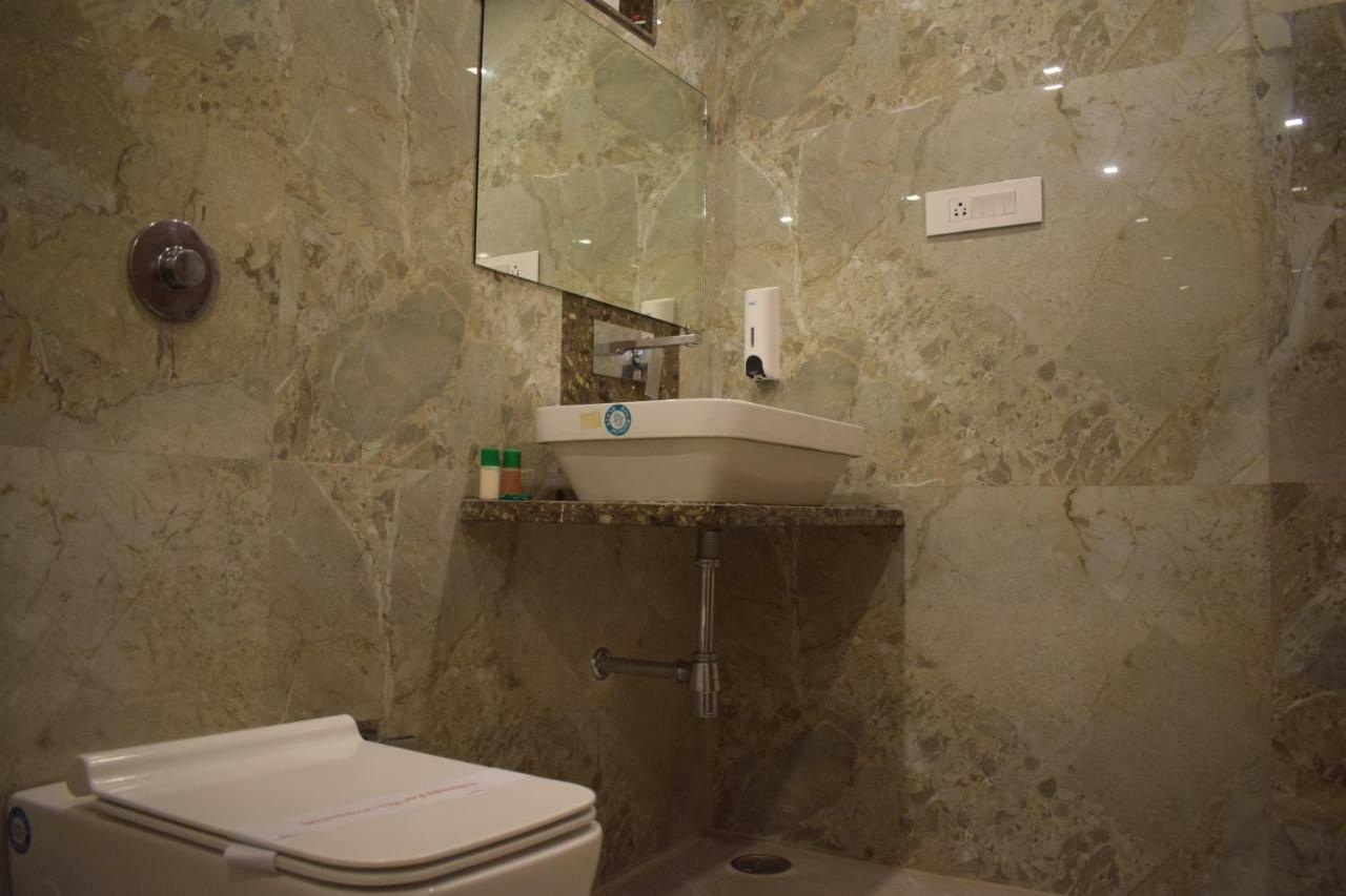 ורנאסי Hotel Hari Vilaas מראה חיצוני תמונה